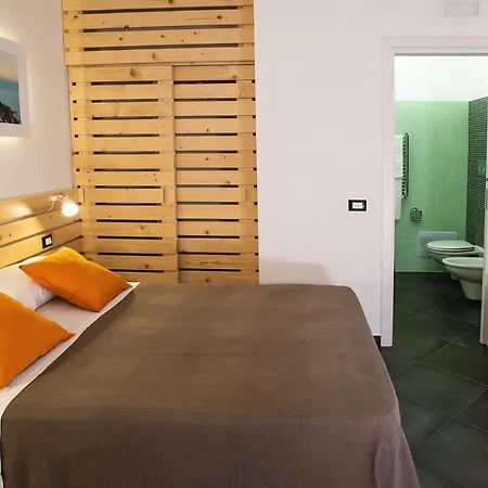 Oda ve Kahvaltı Incentro