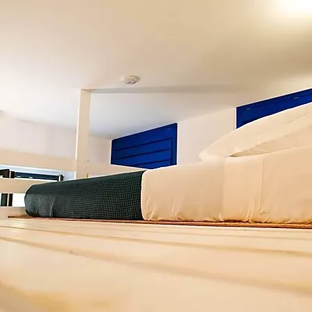 Incentro فندق مبيت وإفطار ميلاتسو