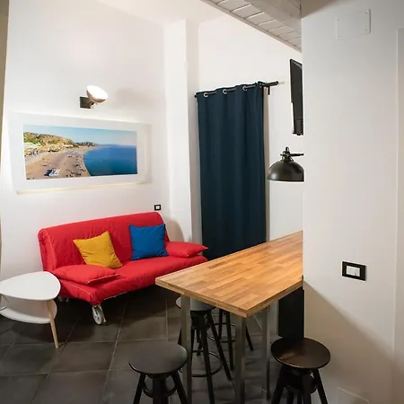 Couette-café Incentro 4*